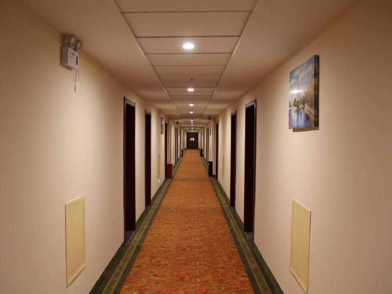 Greentree Inn Henan Qinyang Middle Huaifu Road Express Hotel Exterior foto